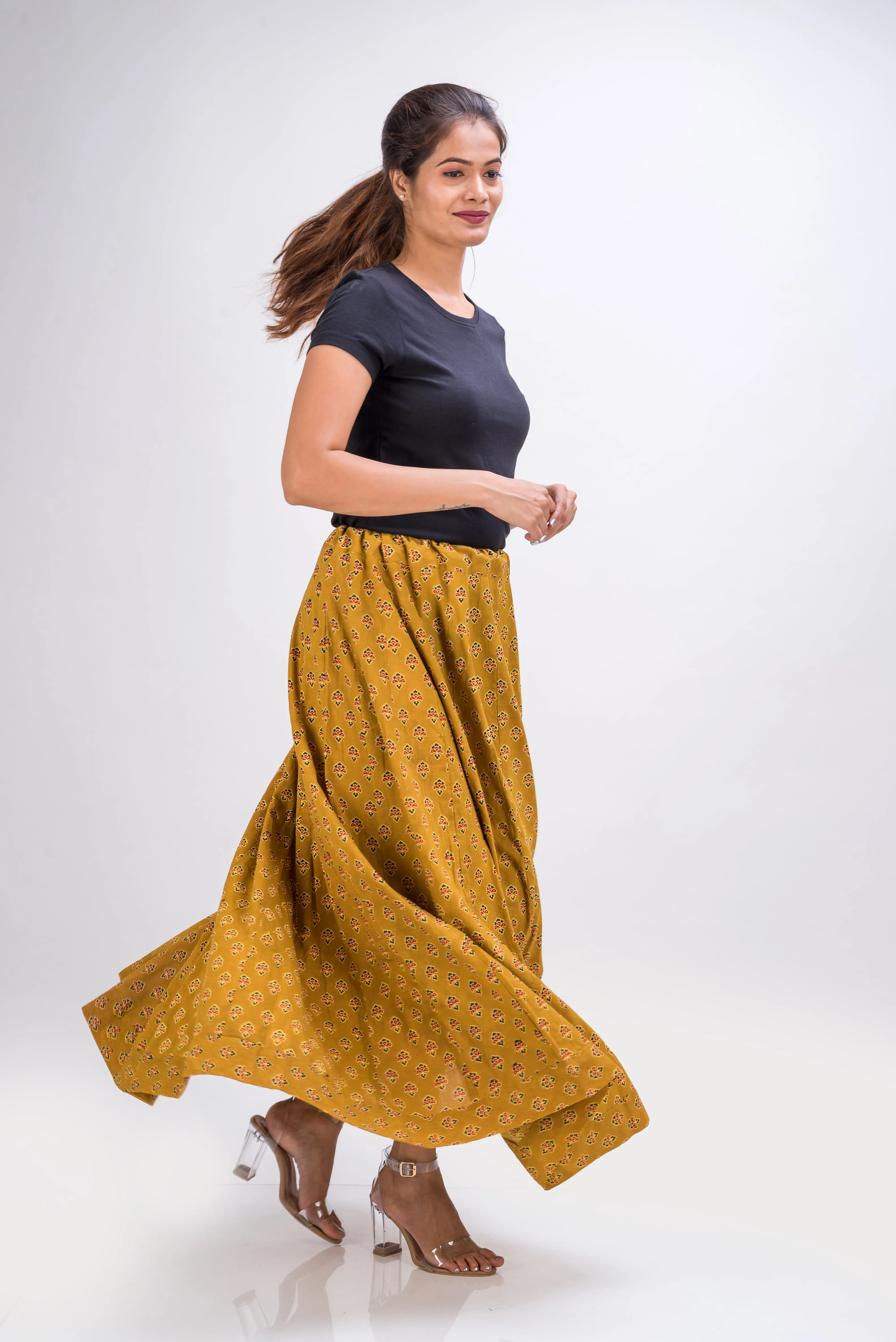 515-106 "Kali" Skirt