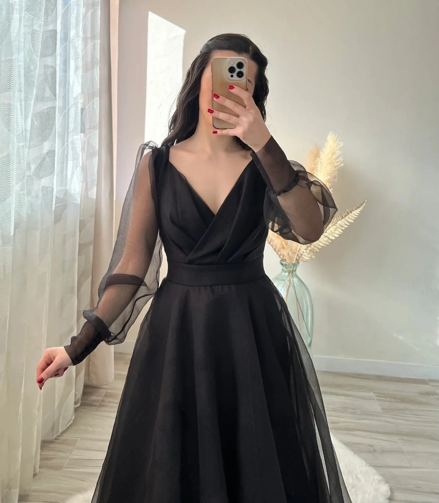 Black Prom Dresses V-Neck Puffy Sleeves A-Line Evening Gown for Wedding