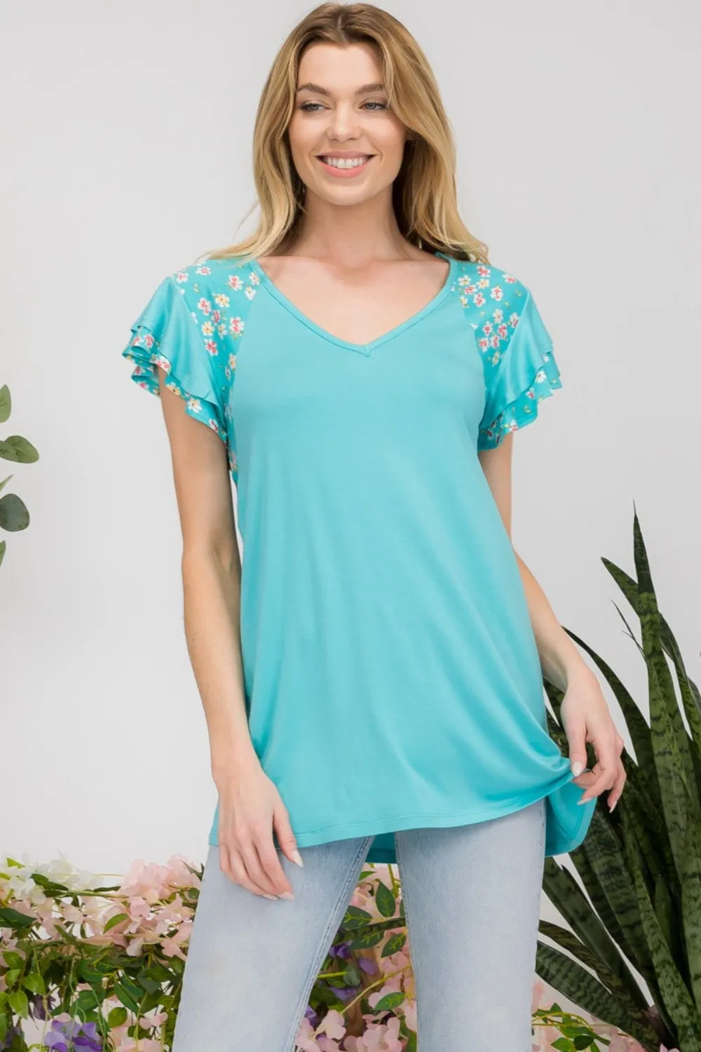 Full Size Floral Contrast Short Sleeve Top