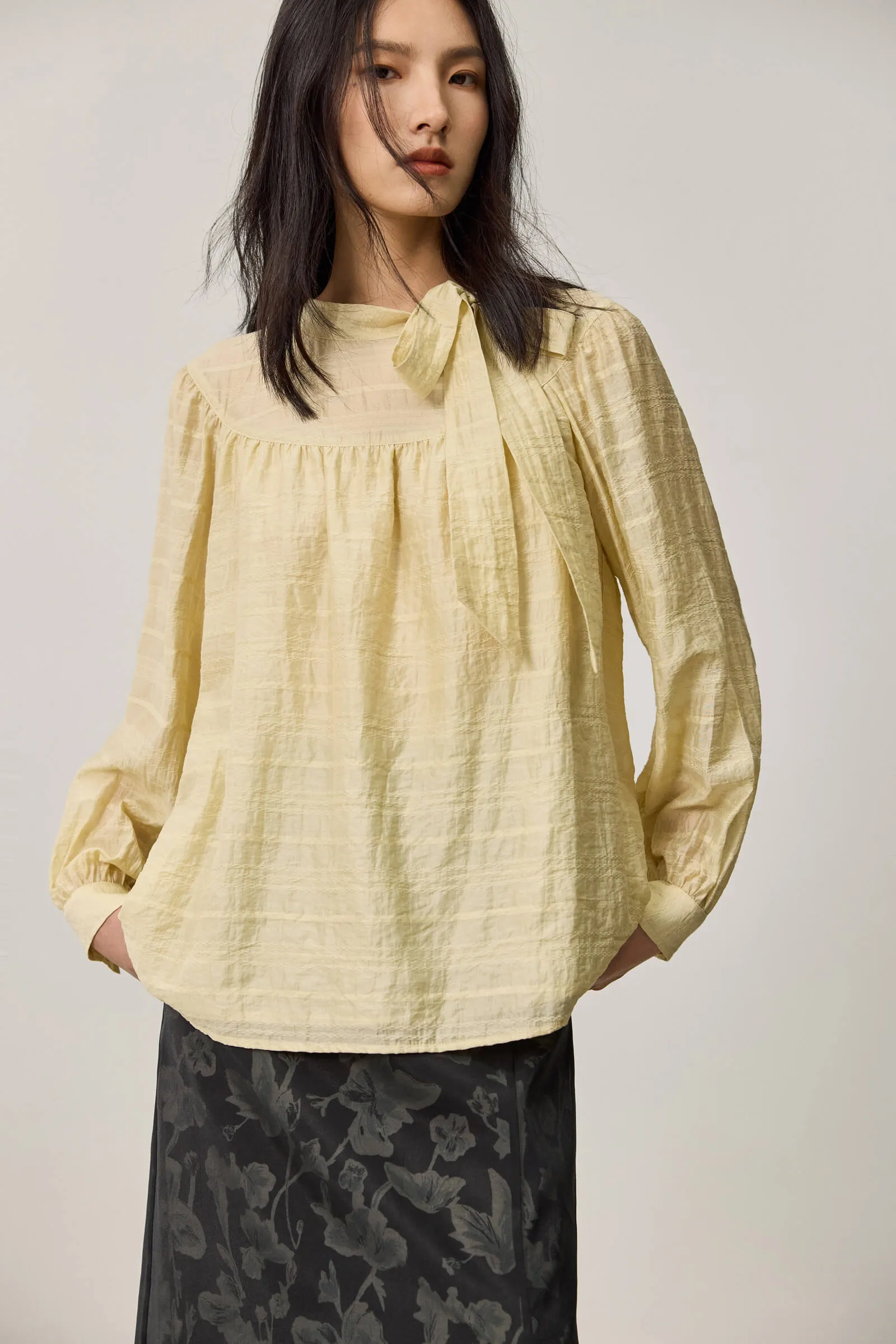 LILY Elegant Lyocell Pullover