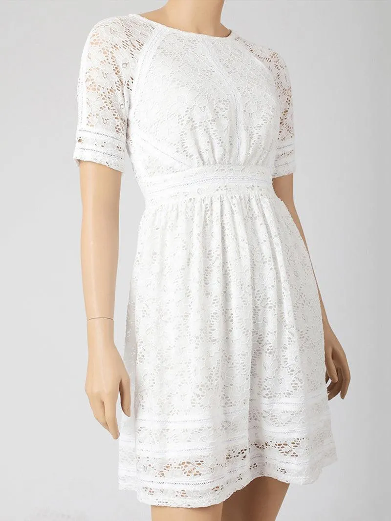 Princess With The Same White Lace Dress