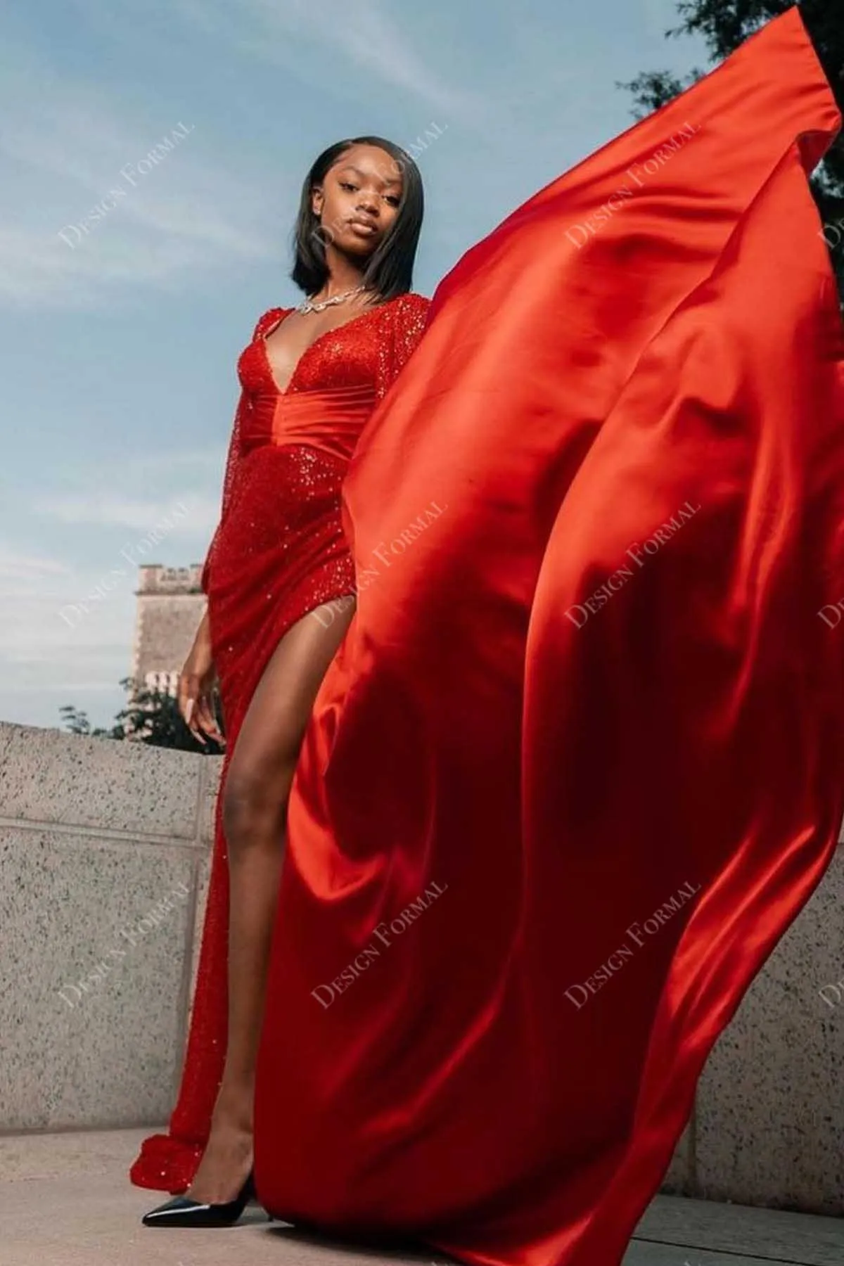 Red Sequined V-neck Long Sleeve Crafted Satin Slit Prom Dress