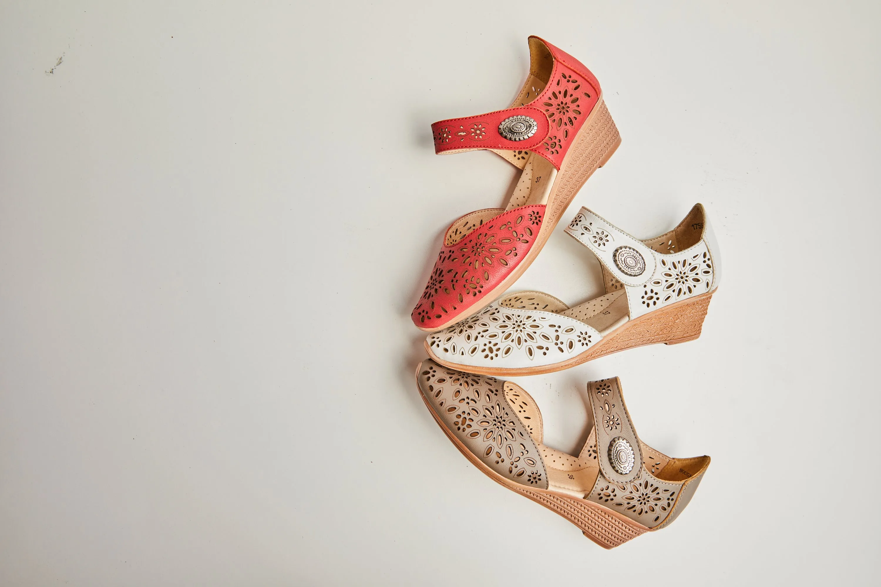 SPRING STEP NOUGAT MARY JANE SHOE